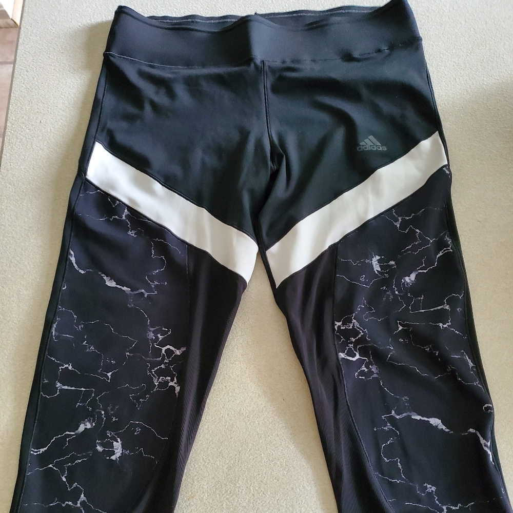 Adidas leggings